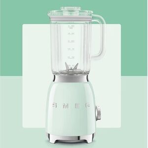 New Smeg  Blender
